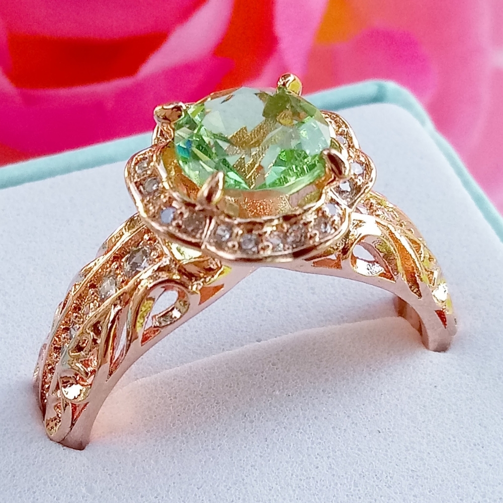 Peridot Filigree Ring 🍀